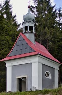 Kaple ve Zdobnici